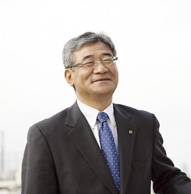 取締役社長　泉 龍彦